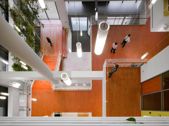 ����������� ����������� �������� ����-���-������. � Roland Halbe