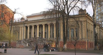 Особняк Н.Парамонова в Ростове-на-Дону. 1914г. Арх. Л.Ф.Эберг. Памятник федерального значения. Фото: Артур Токарев Особняк Н.Парамонова в Ростове-на-Дону. 1914г. Арх. Л.Ф.Эберг. Памятник федерального значения. Фото: Артур Токарев