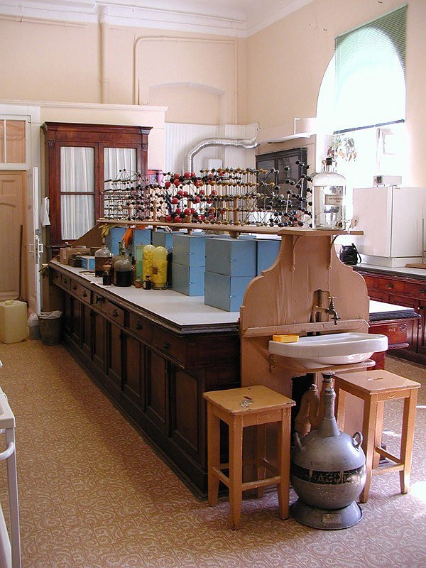 ���� � ����� http://eng.polymus.ru