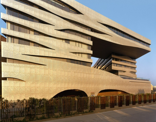 ��������� Park Hotel Hyderabad � Robert Polidori