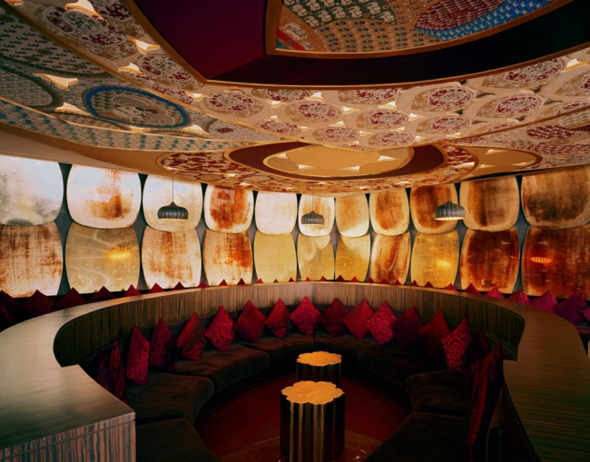 ��������� Park Hotel Hyderabad � Robert Polidori