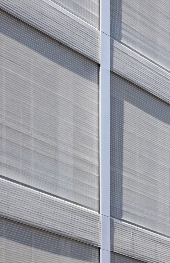 ����� �������� Metal Shutter Houses � Shigeru Ban Architects