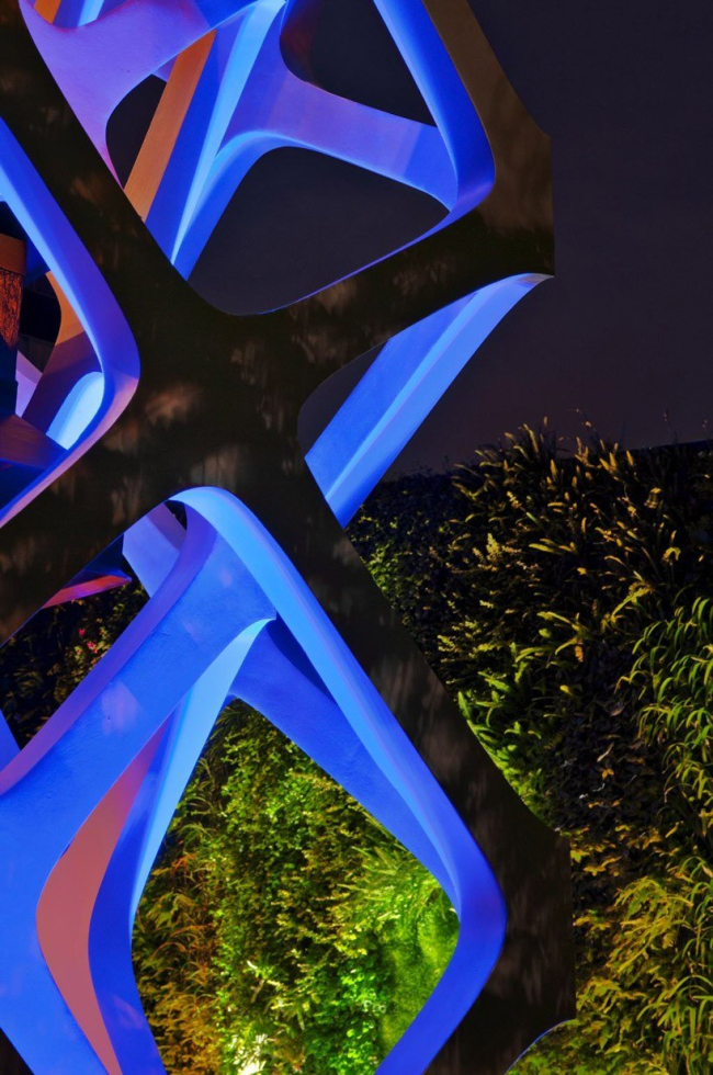 �������� �������� �����-����. ����  Paúl Rivera, � Rojkind Arquitectos